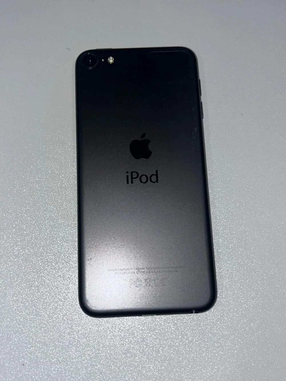 Apple iPod Touch 6th Generation